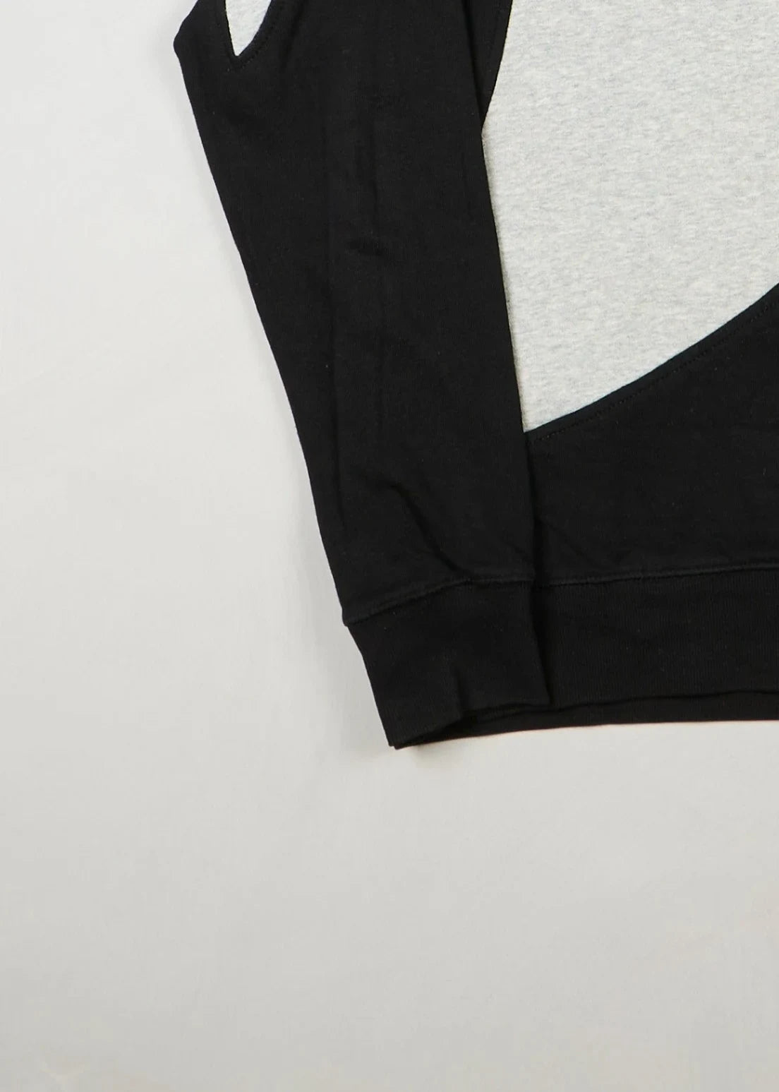 Nike - Sweatshirt (XL) Bottom Left