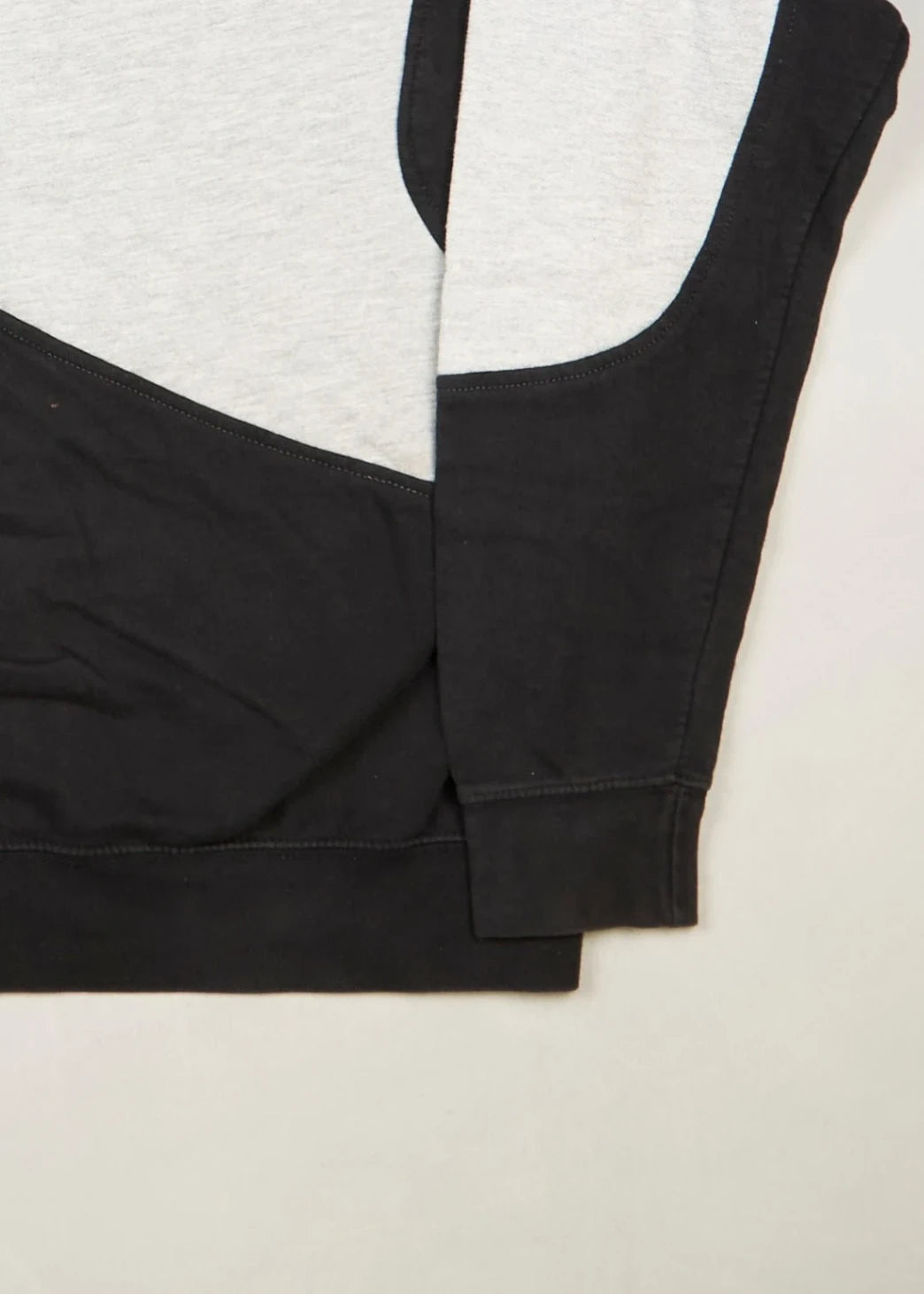 Nike - Sweatshirt (L) Bottom Right
