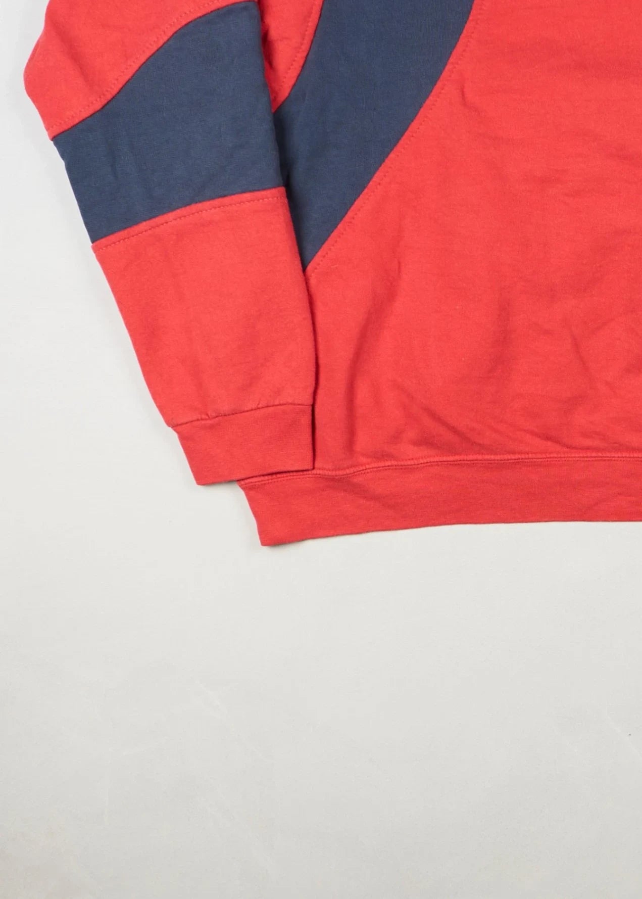 Nike - Sweatshirt (XL) Bottom Left