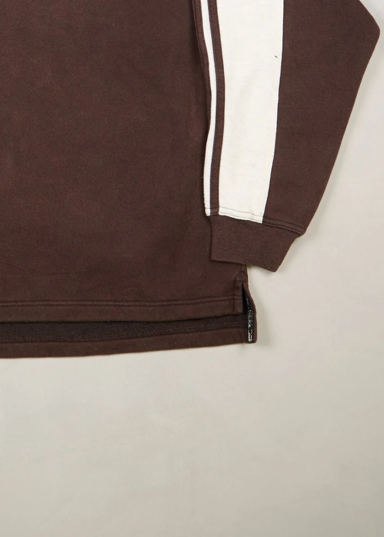 Adidas - Sweatshirt (L) Bottom Right