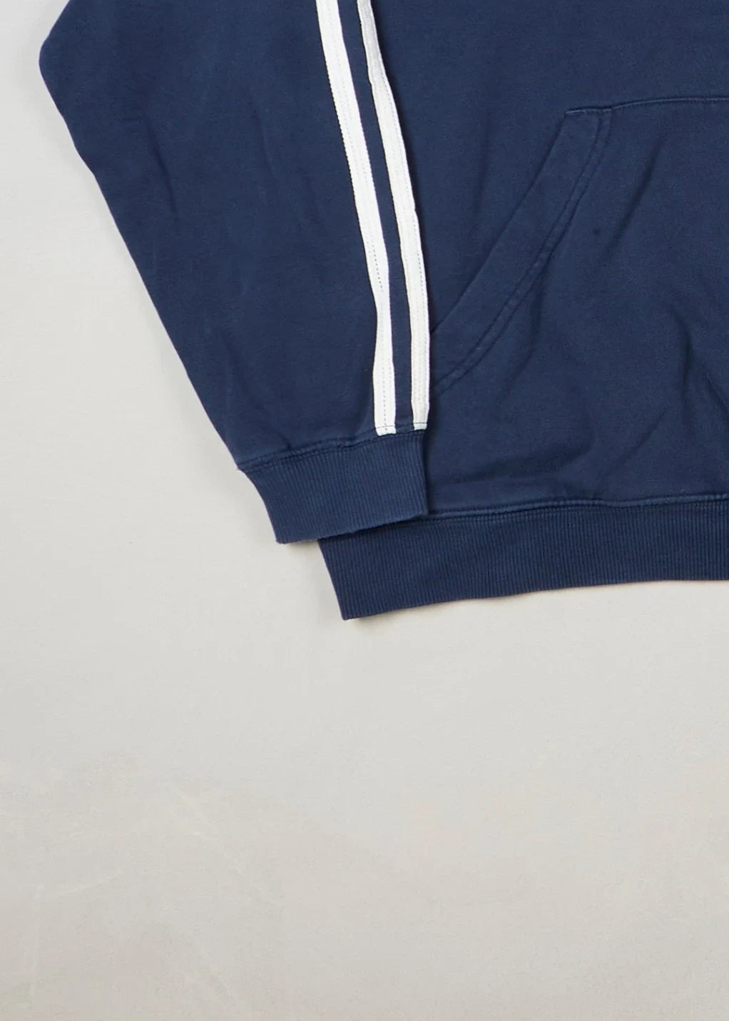 Adidas - Hoodie (S) Bottom Left