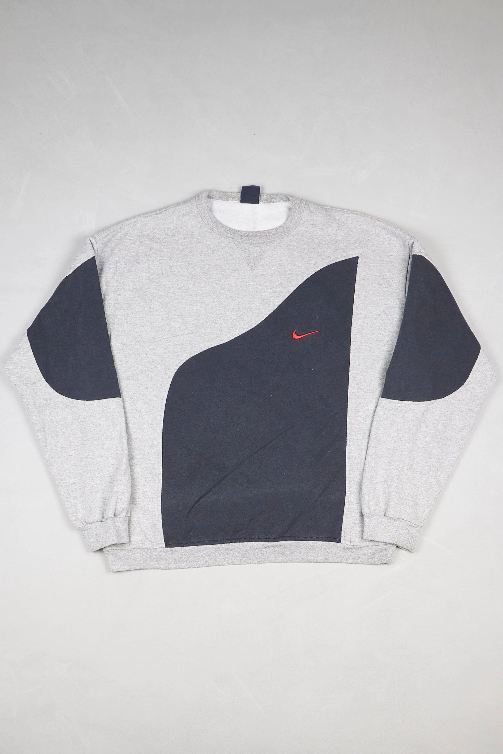 Nike - Renewed Sweatshirt (L)