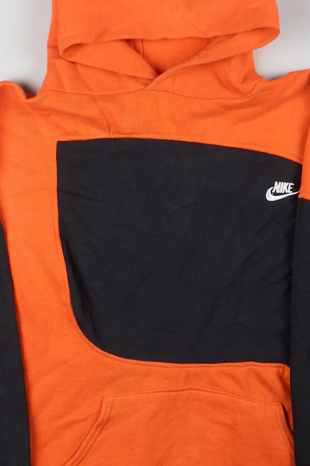 Nike - Renewed Hoodie (XL) Center