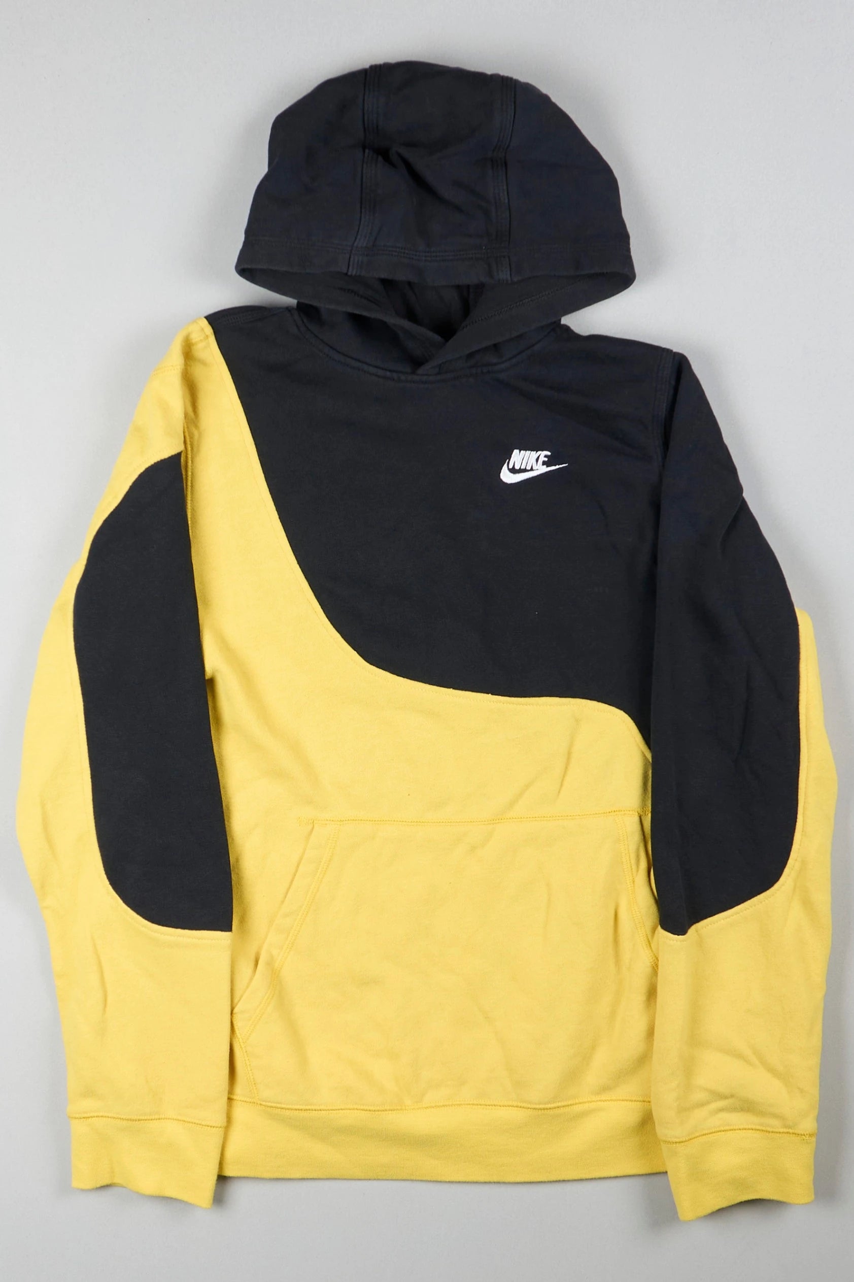 Nike - Renewed Hoodie (L)