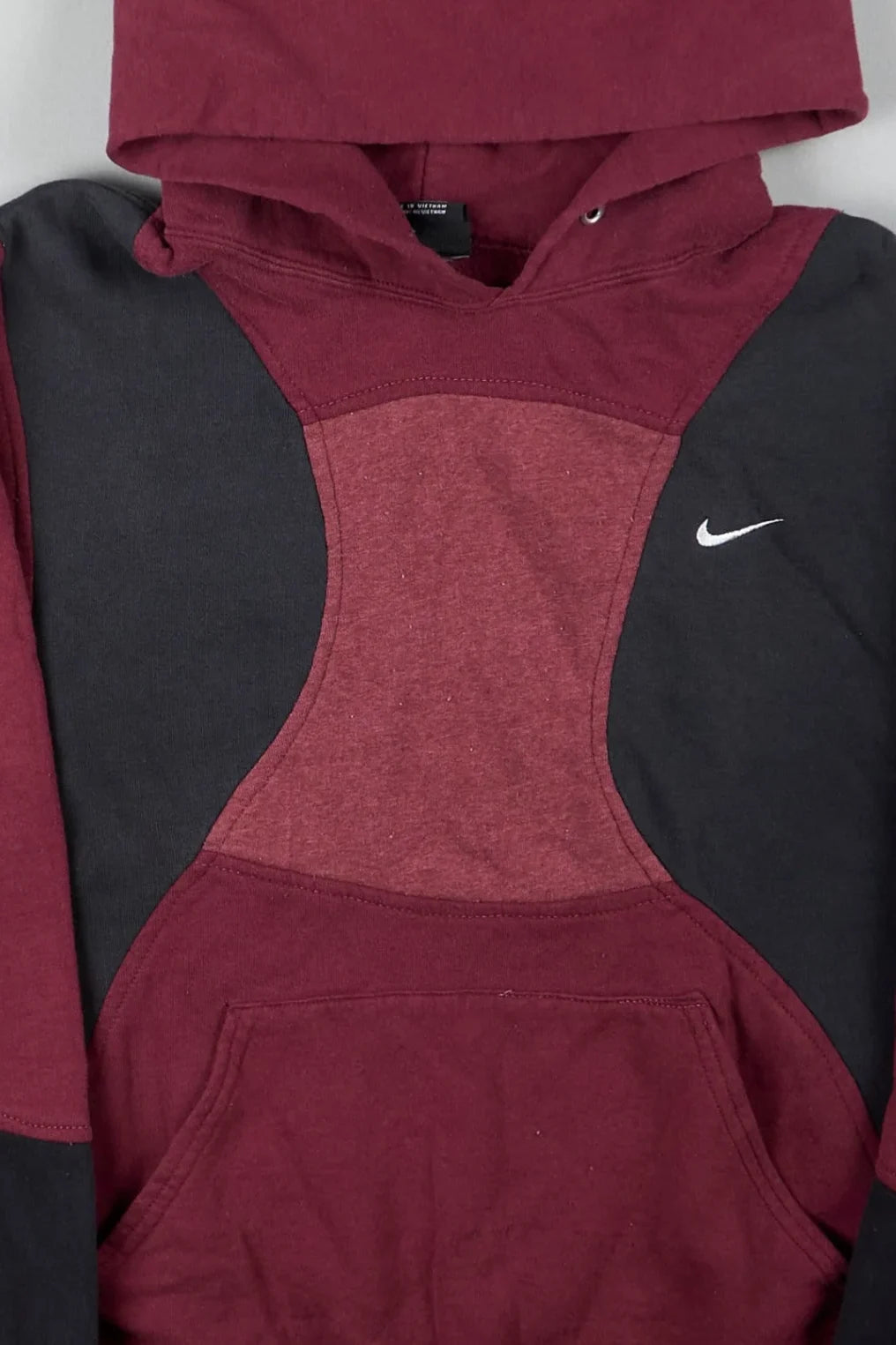 Nike - Renewed Hoodie (M) Center