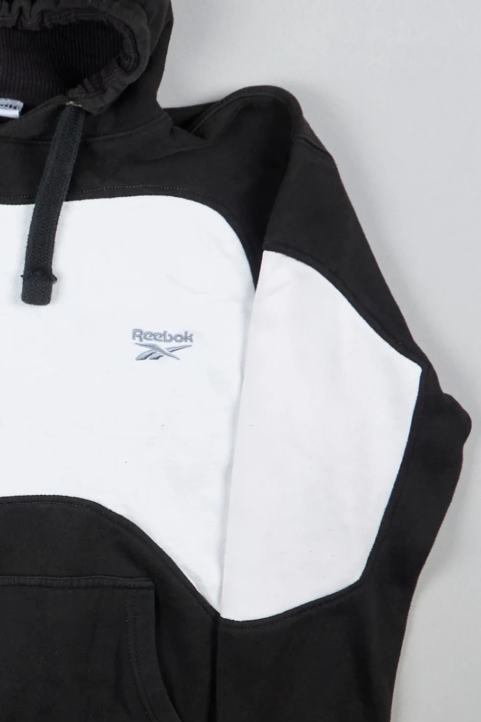 Reebok - Renewed Hoodie (L) Right