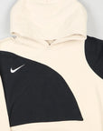 '- Hoodie (M) Center