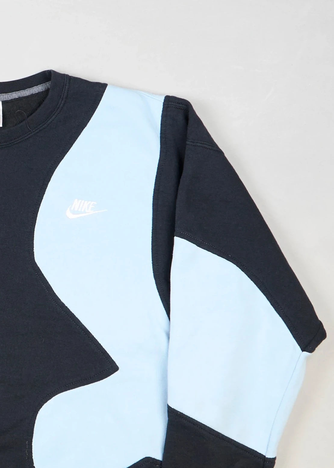 Nike - Sweatshirt (M) Right
