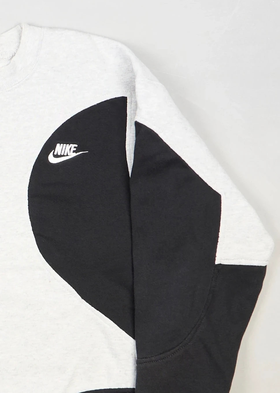 Nike - Sweatshirt (S) Right