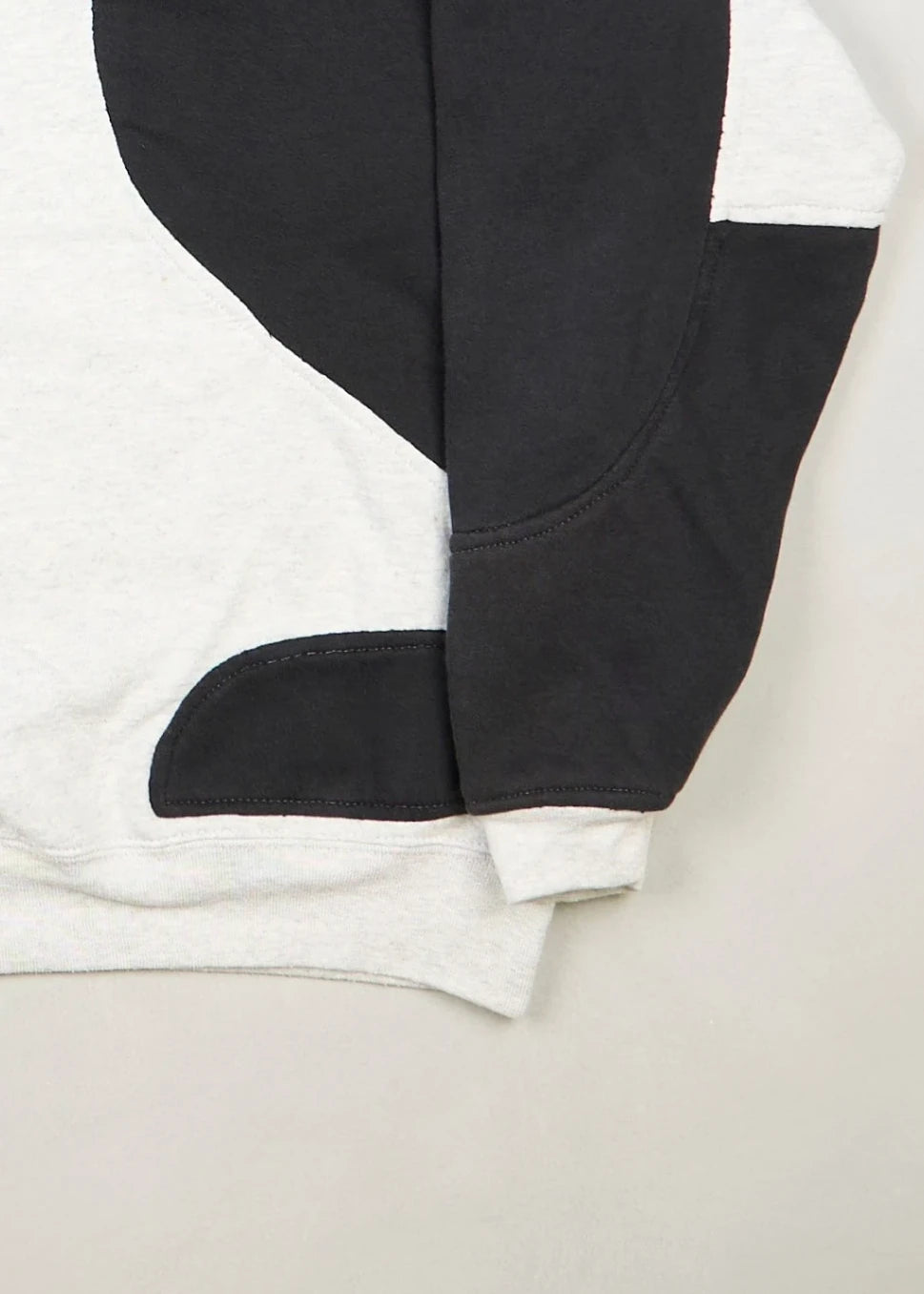 Nike - Sweatshirt (S) Bottom Right