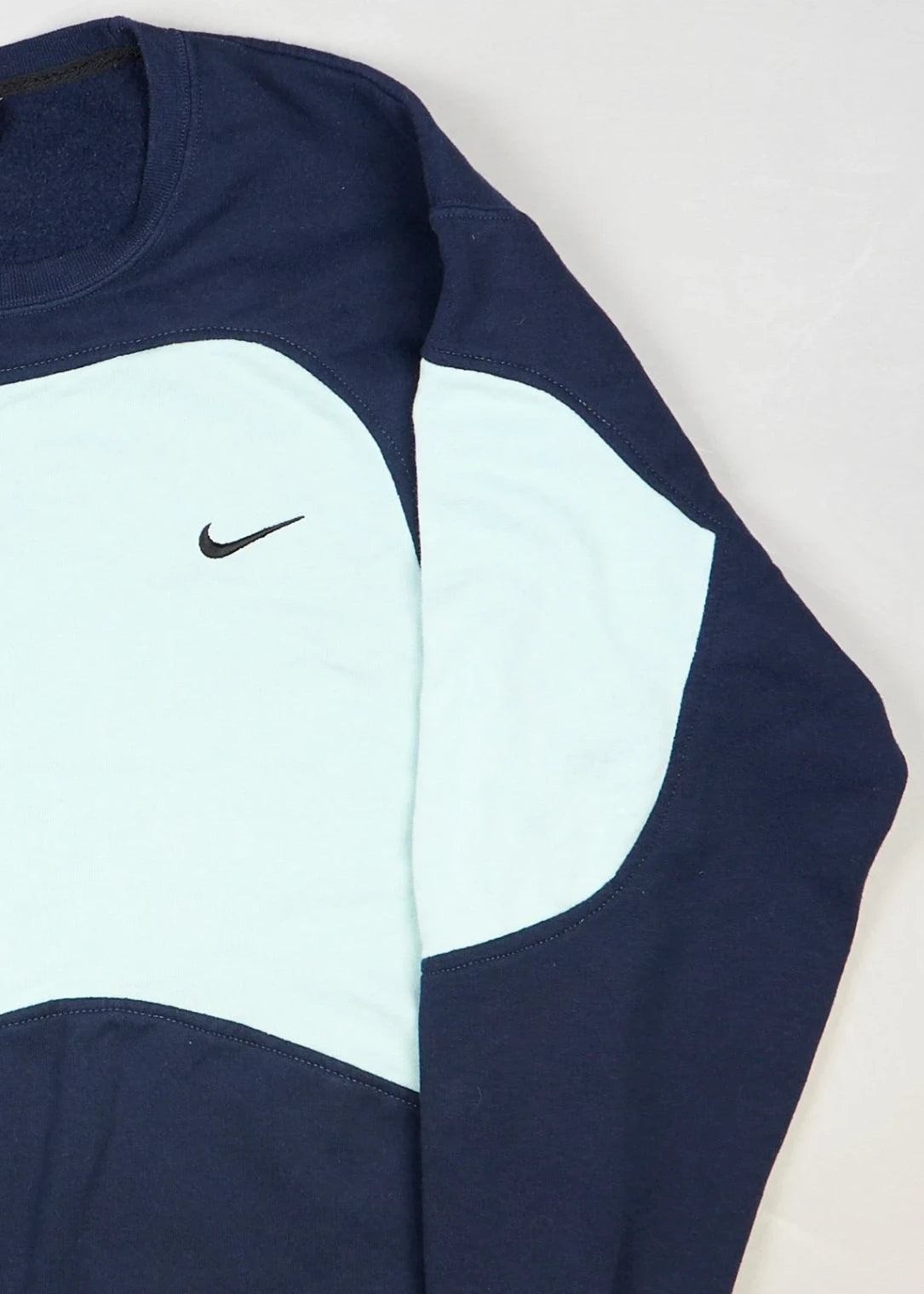 Nike - Sweatshirt (L) Right