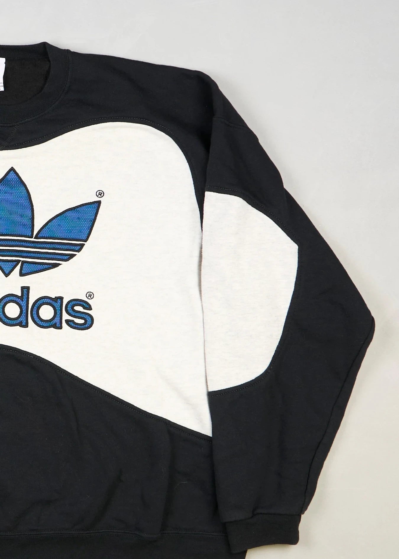 Adidas - Sweatshirt (L) Right