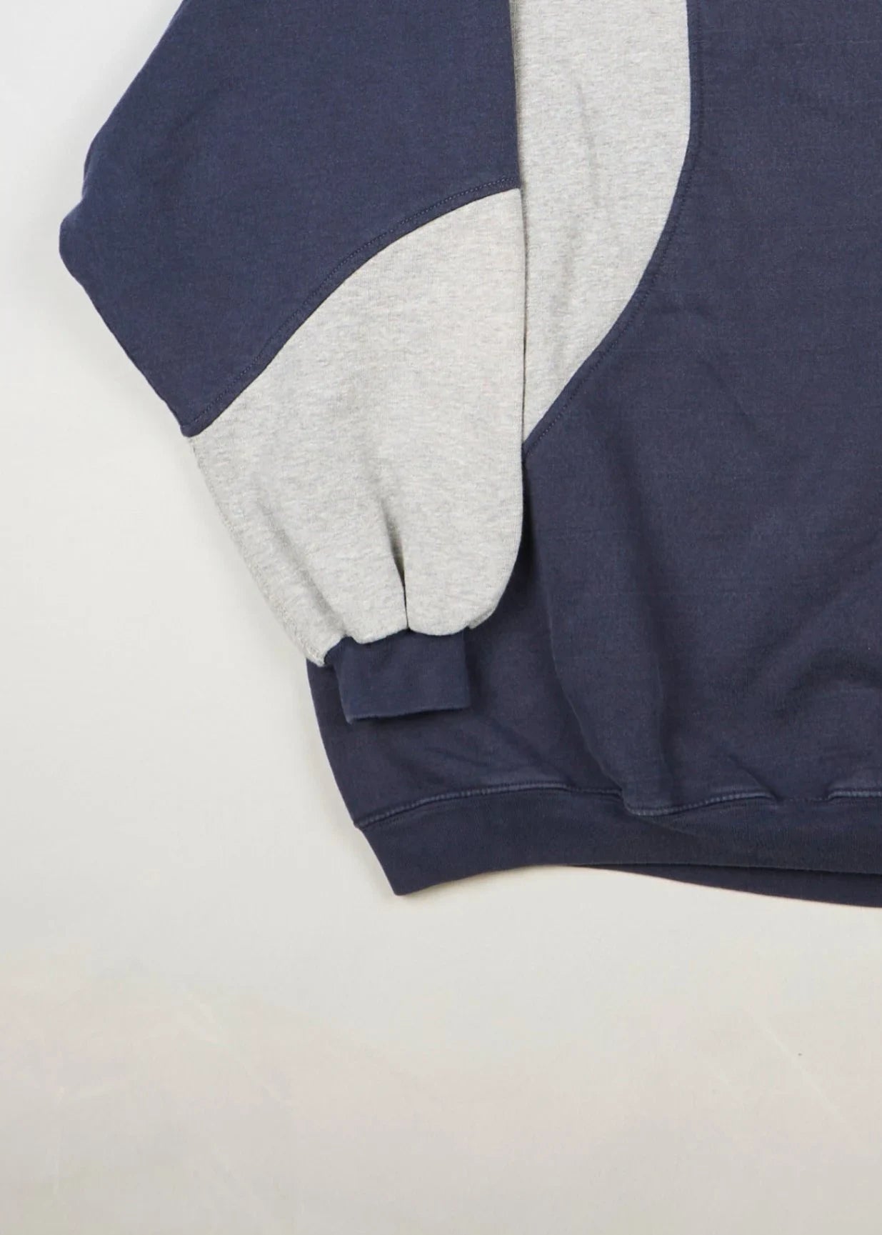 Ralph Lauren - Sweatshirt (L) Bottom Left