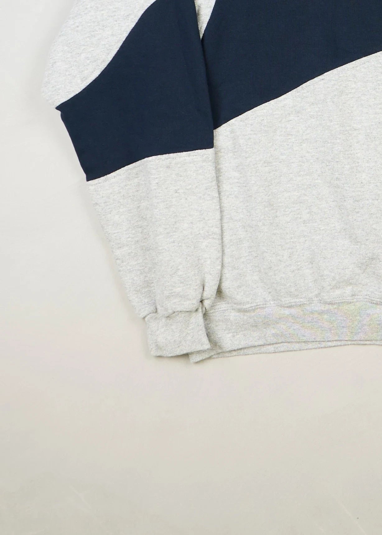 Tommy Hilfiger - Hoodie (L) Bottom Left