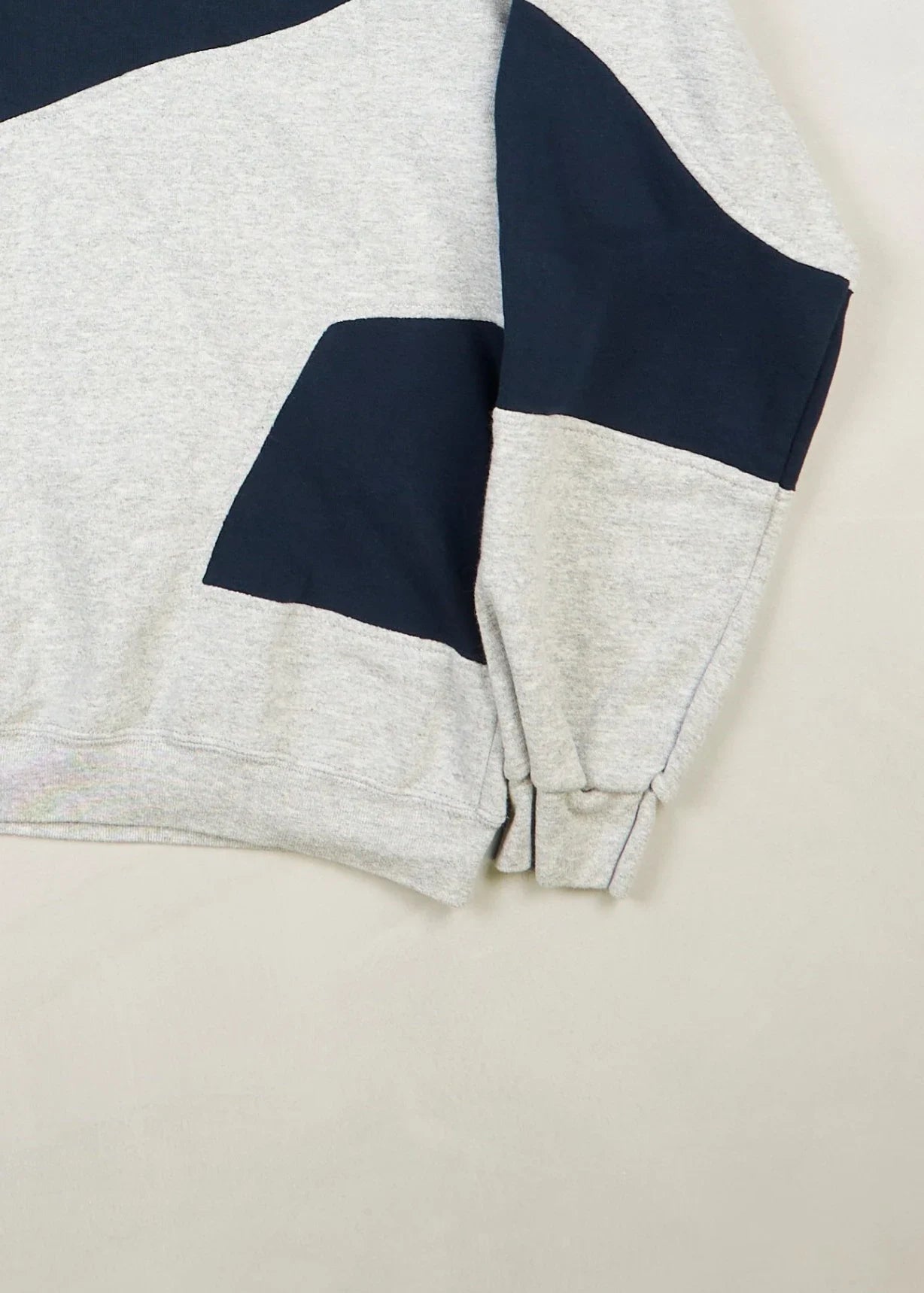 Tommy Hilfiger - Hoodie (L) Bottom Right