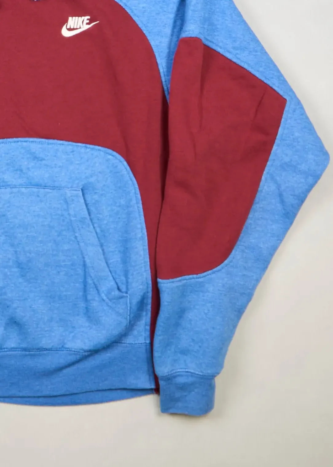 Nike - Hoodie (L) Bottom Right