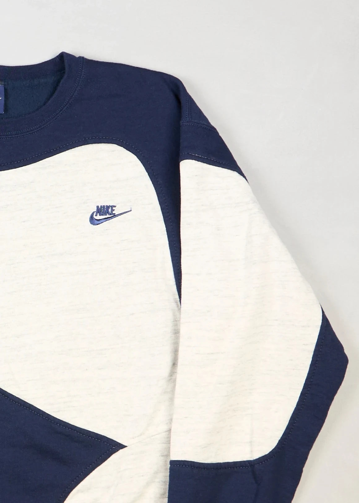 Nike - Sweatshirt (L) Right