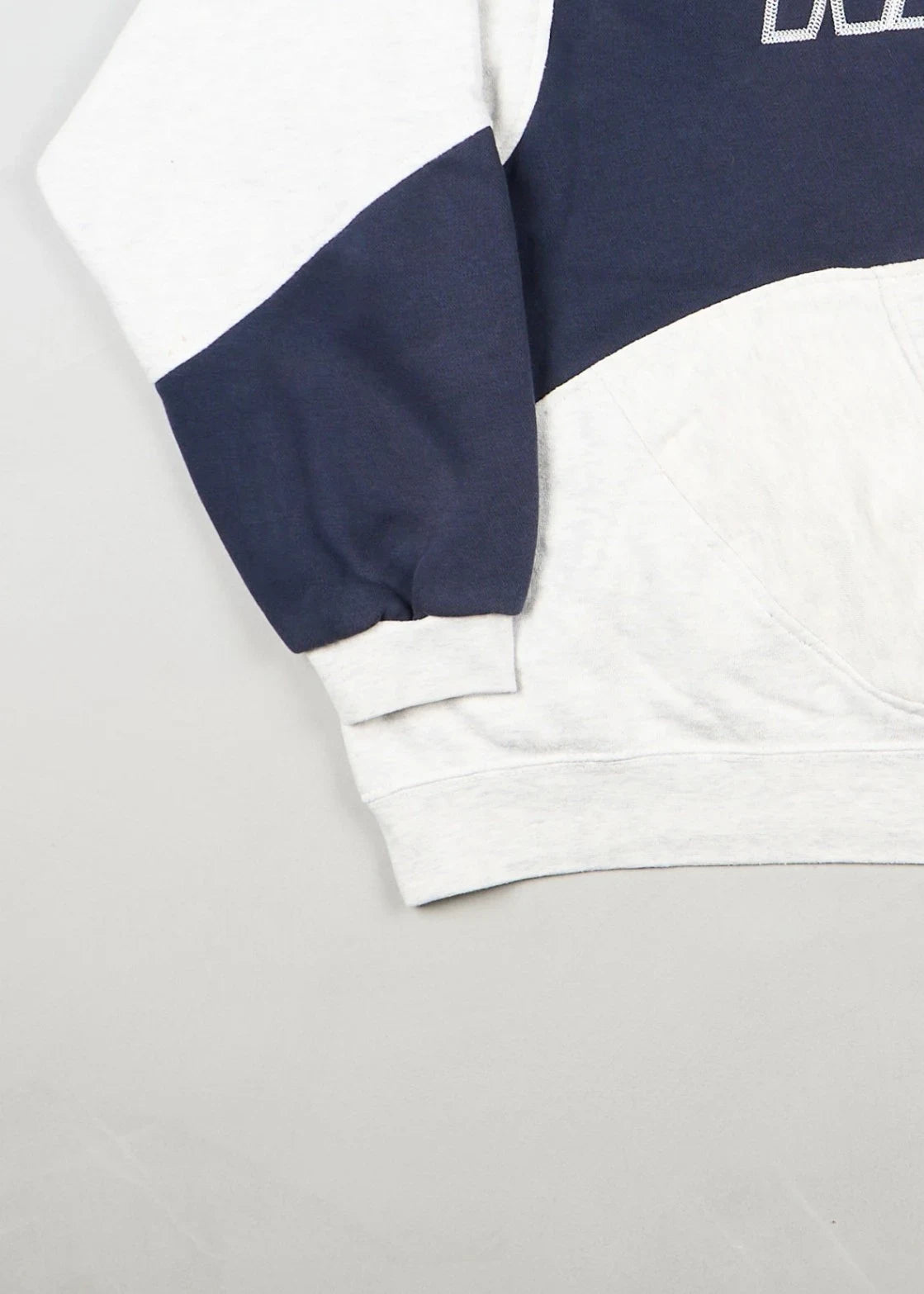 Nike - Hoodie (M) Bottom Left