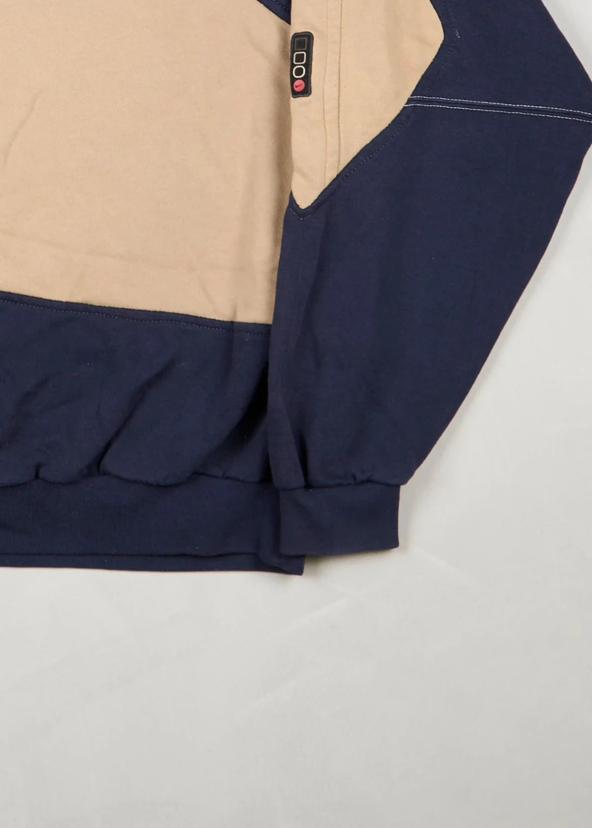 Nike - Sweatshirt (L) Bottom Right