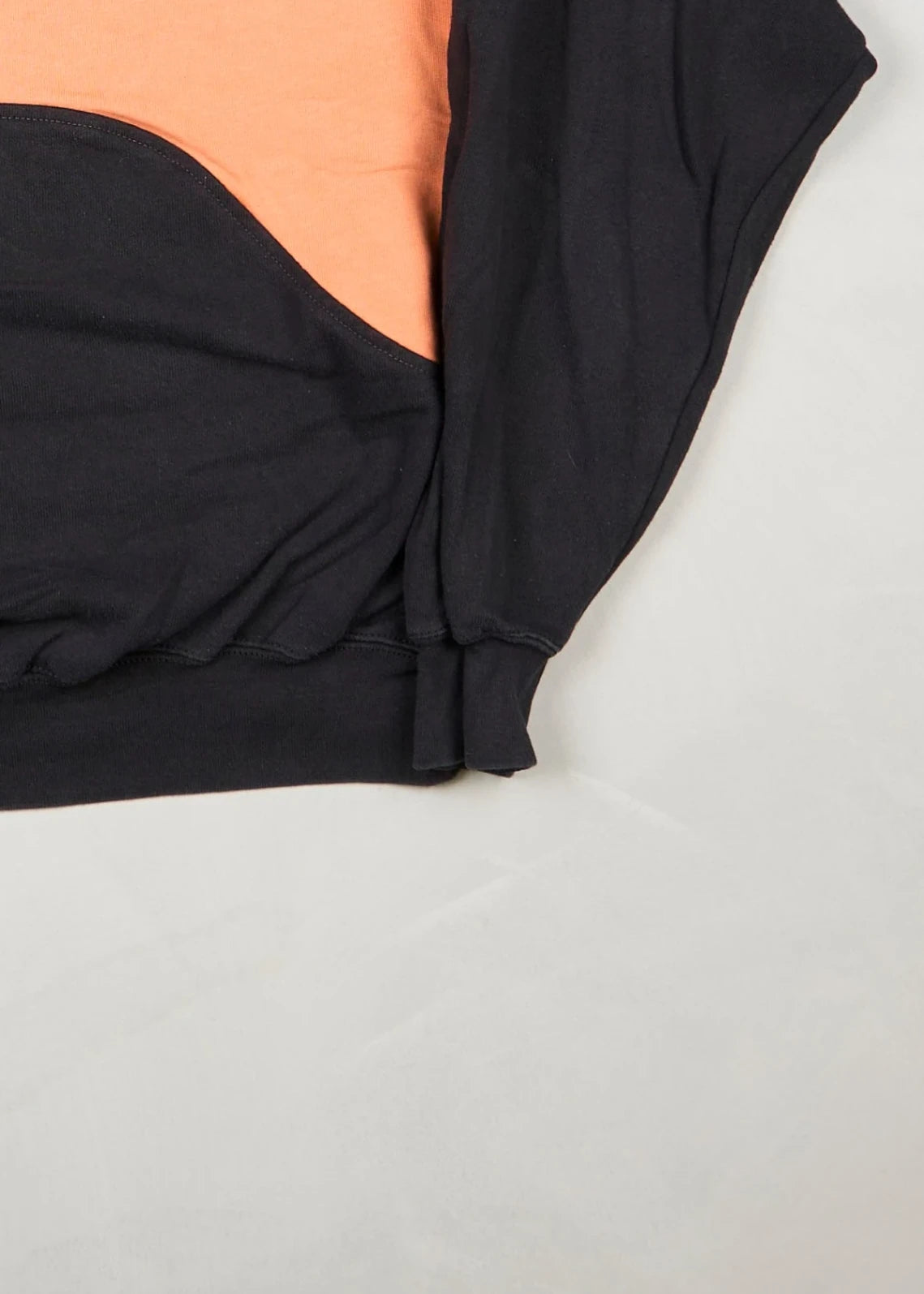 Champion - Sweatshirt (L) Bottom Right
