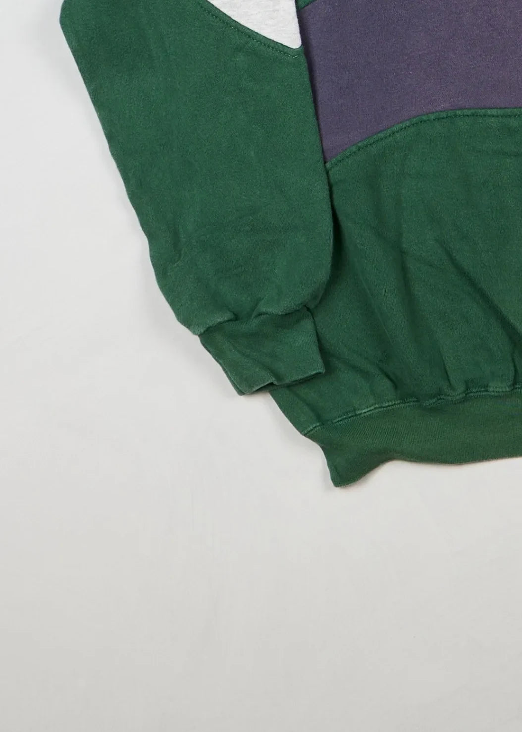 Nike - Sweatshirt (S) Bottom Left