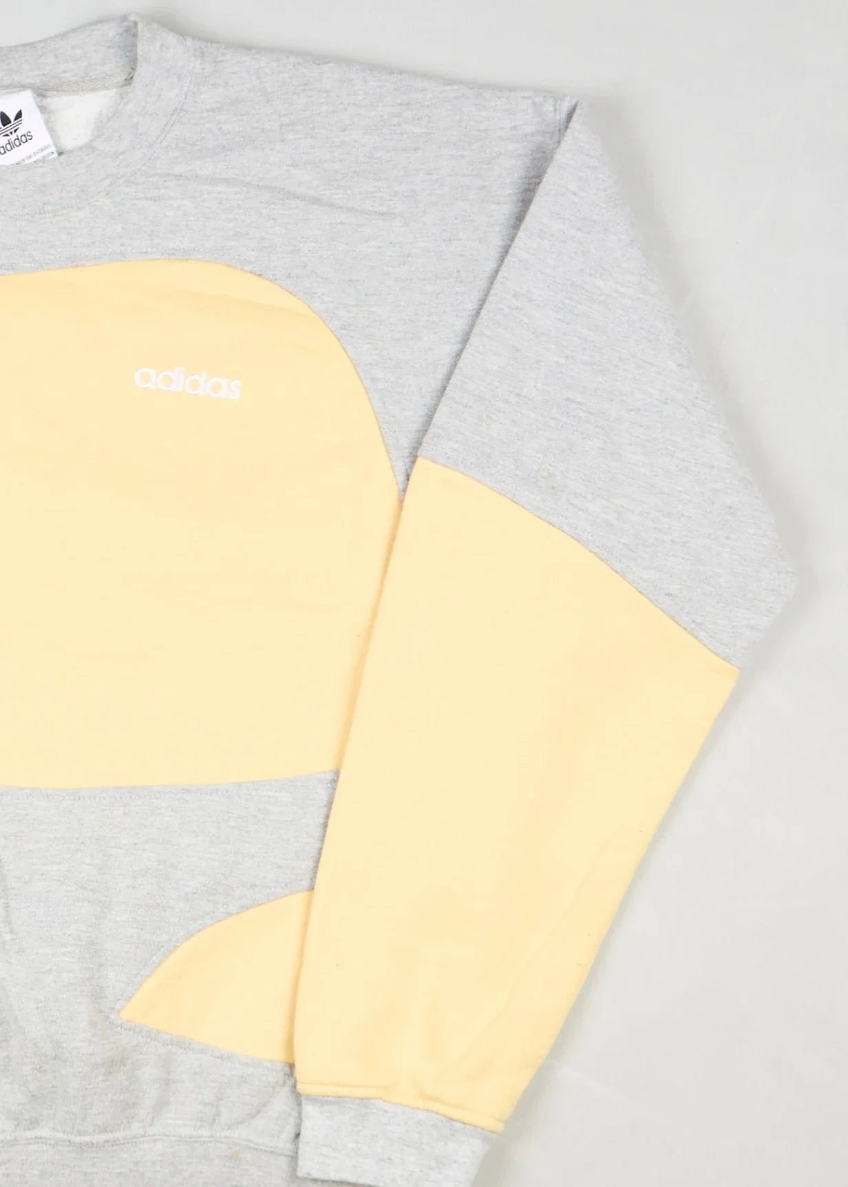 Adidas - Sweater (L) Right