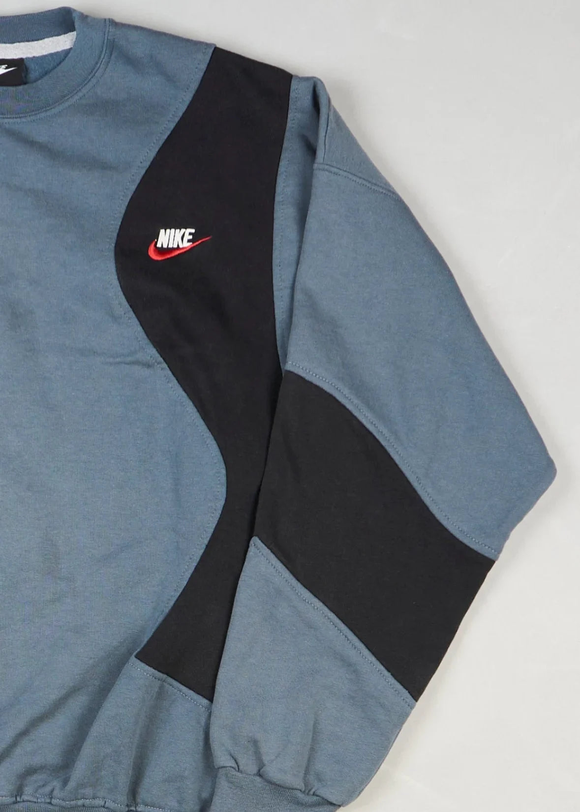 Nike - Sweatshirt (L) Right