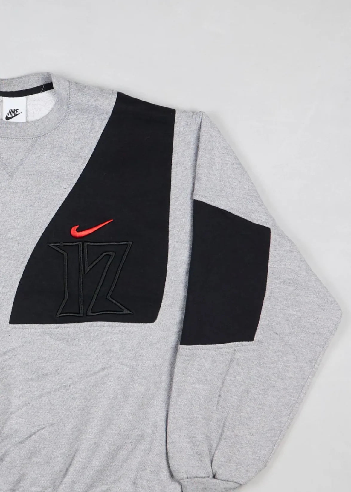 Nike - Sweatshirt (M) Right