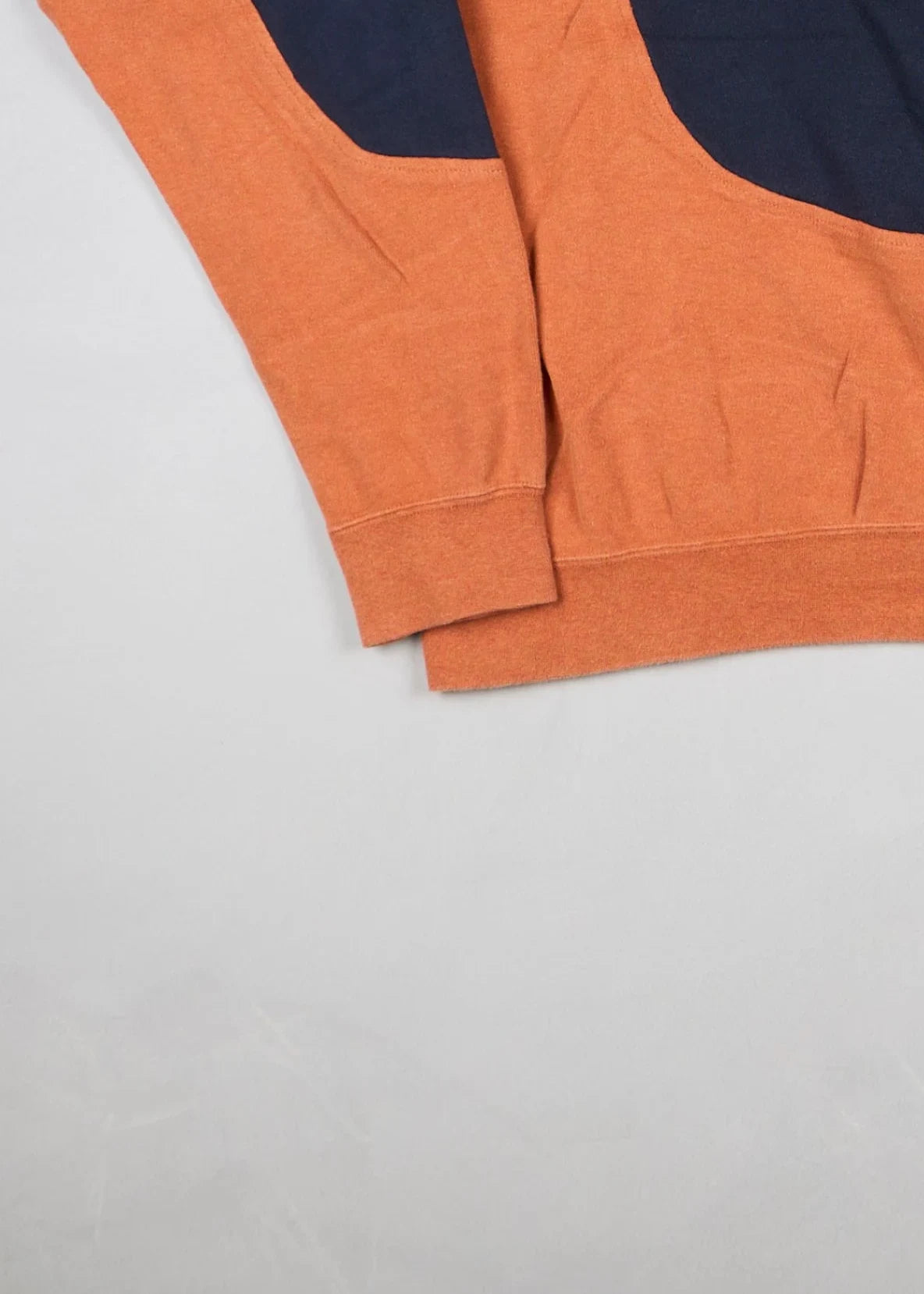 Tommy Hilfiger - Sweatshirt (L) Bottom Left
