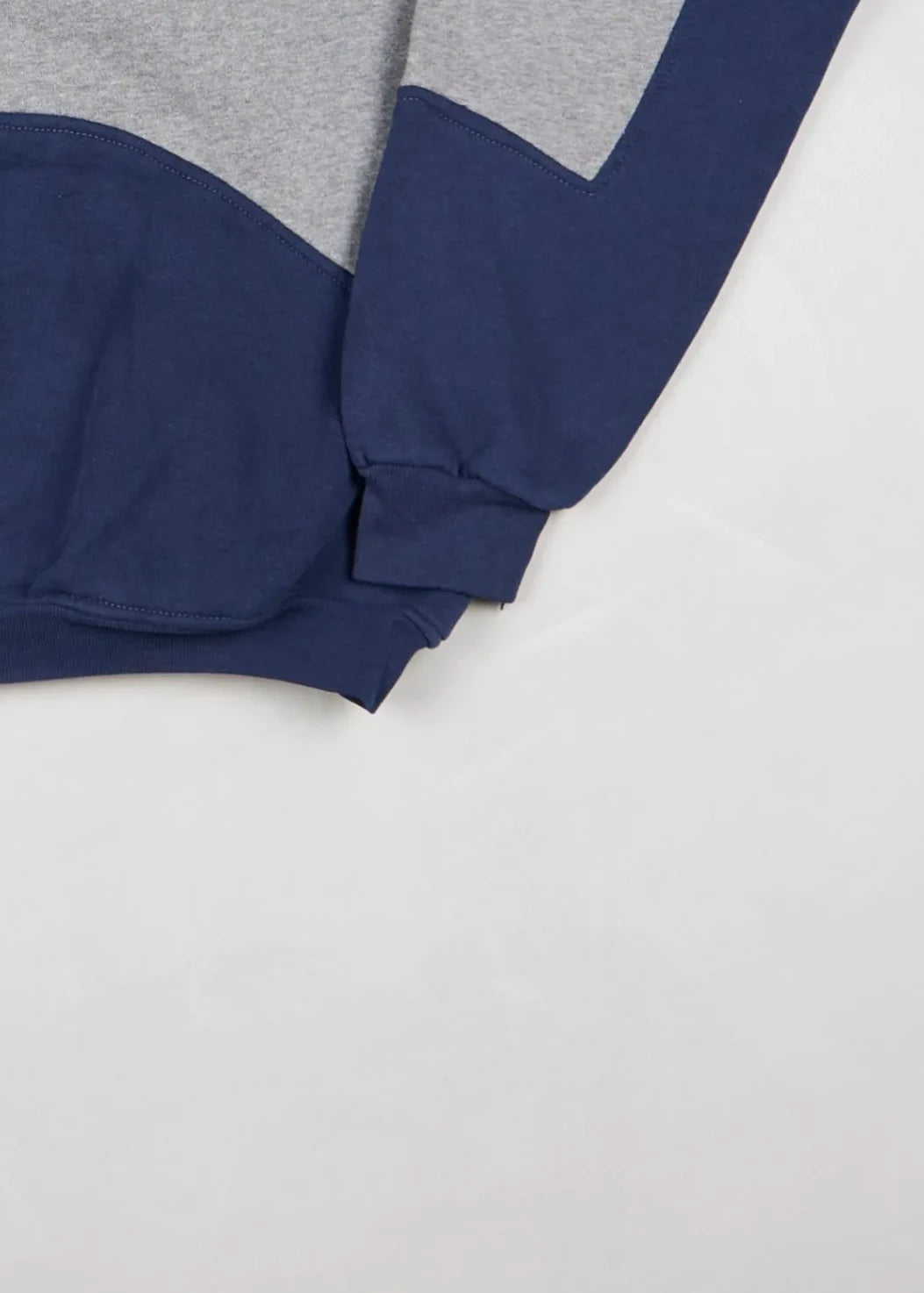 Ralph Lauren - Sweatshirt (M) Bottom Right