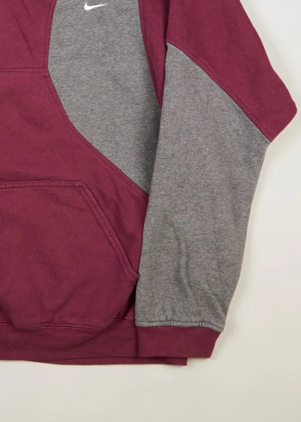 Nike - Hoodie (M) Bottom Right