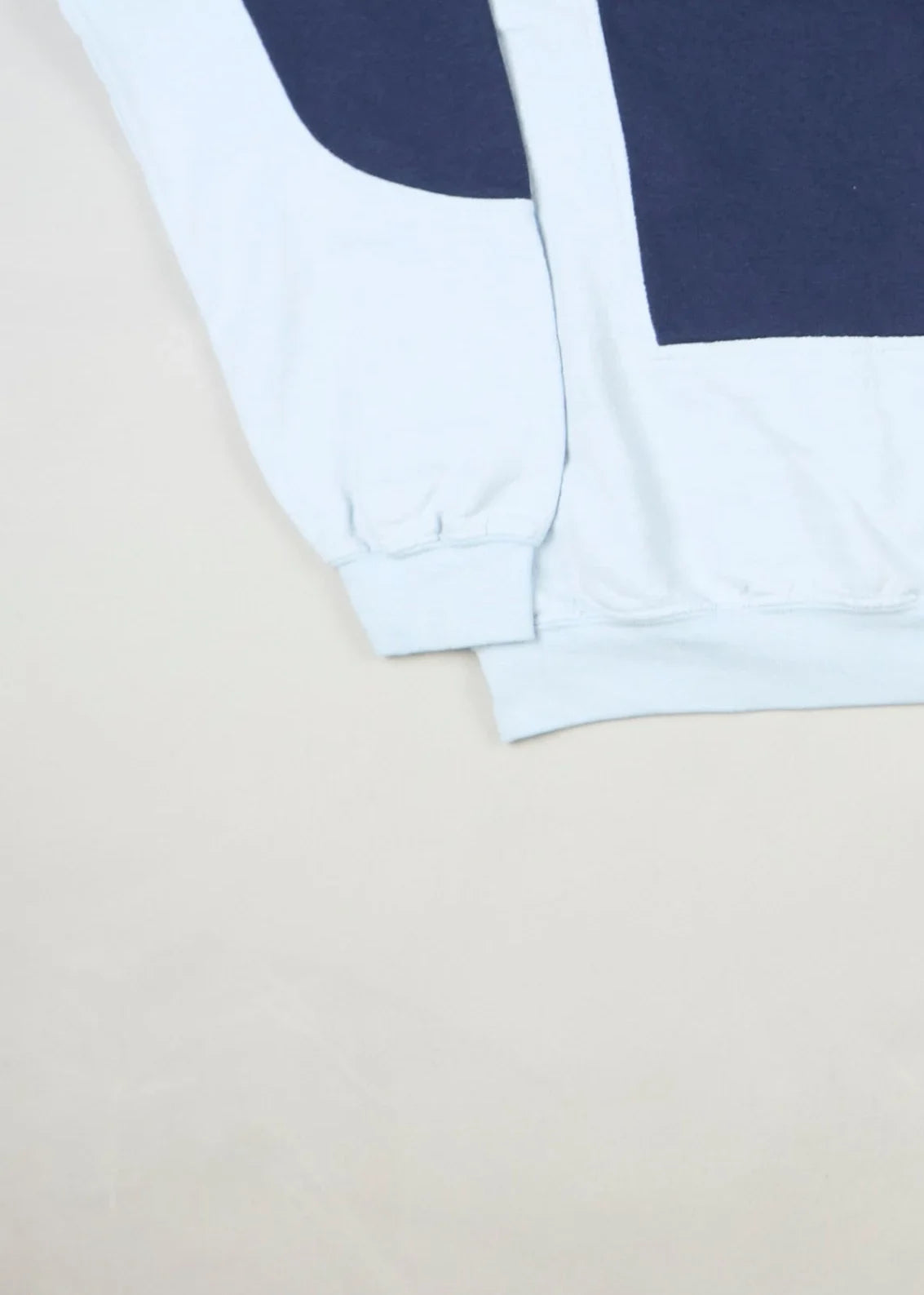 Umbro - Sweatshirt (S) Bottom Left