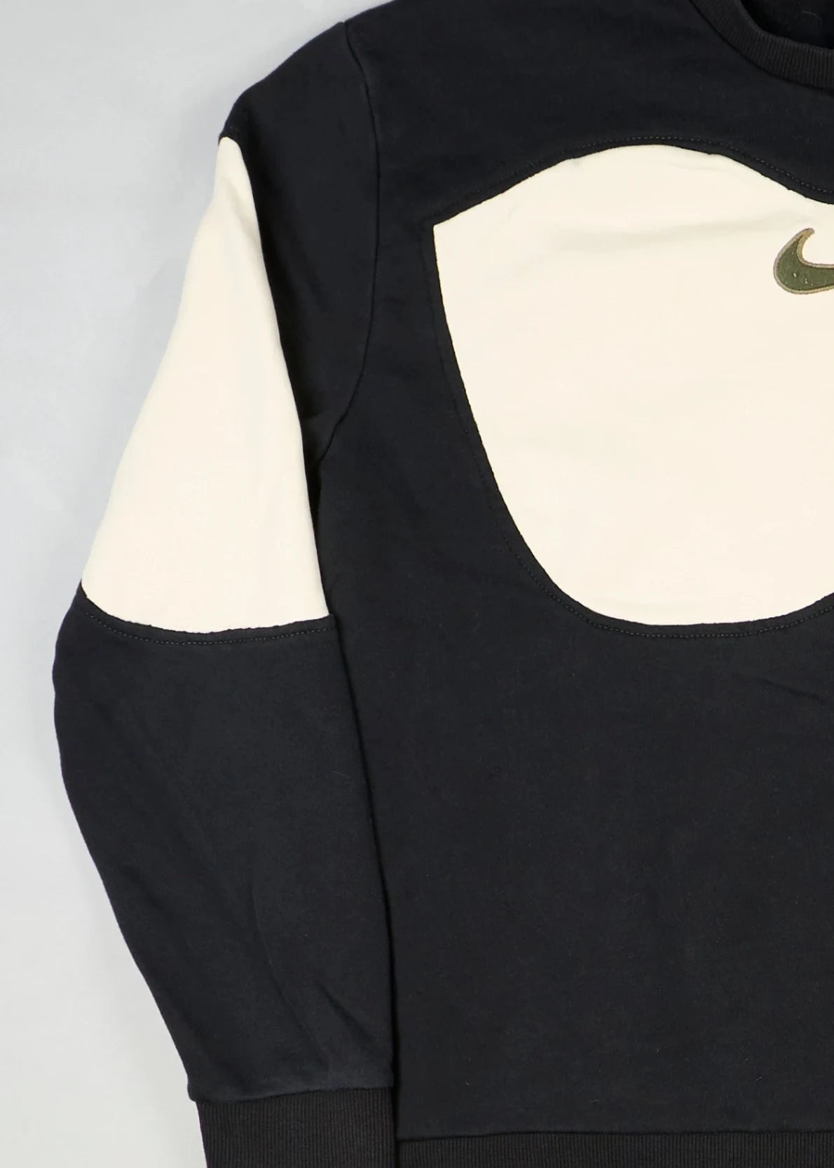 Nike - Sweatshirt (L) Left