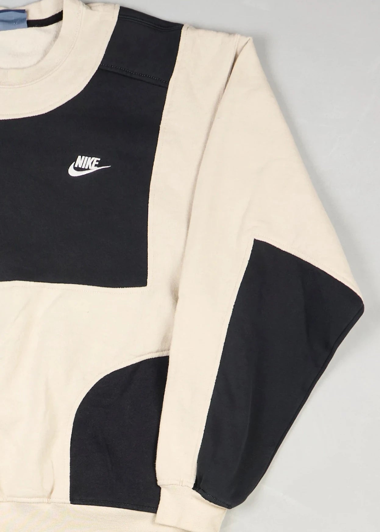 Nike - Sweatshirt (L) Right