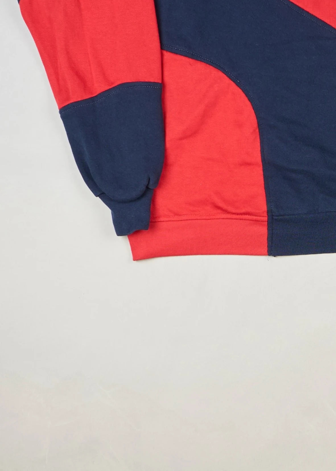 Nike - Sweatshirt (L) Bottom Left