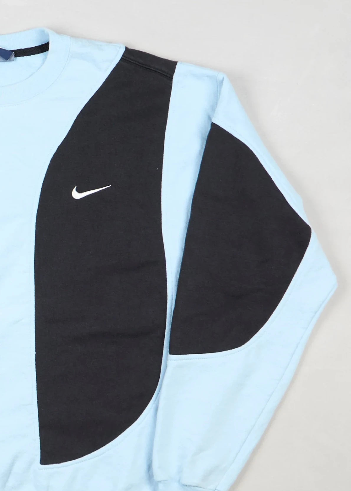 Nike - Sweatshirt (L) Right