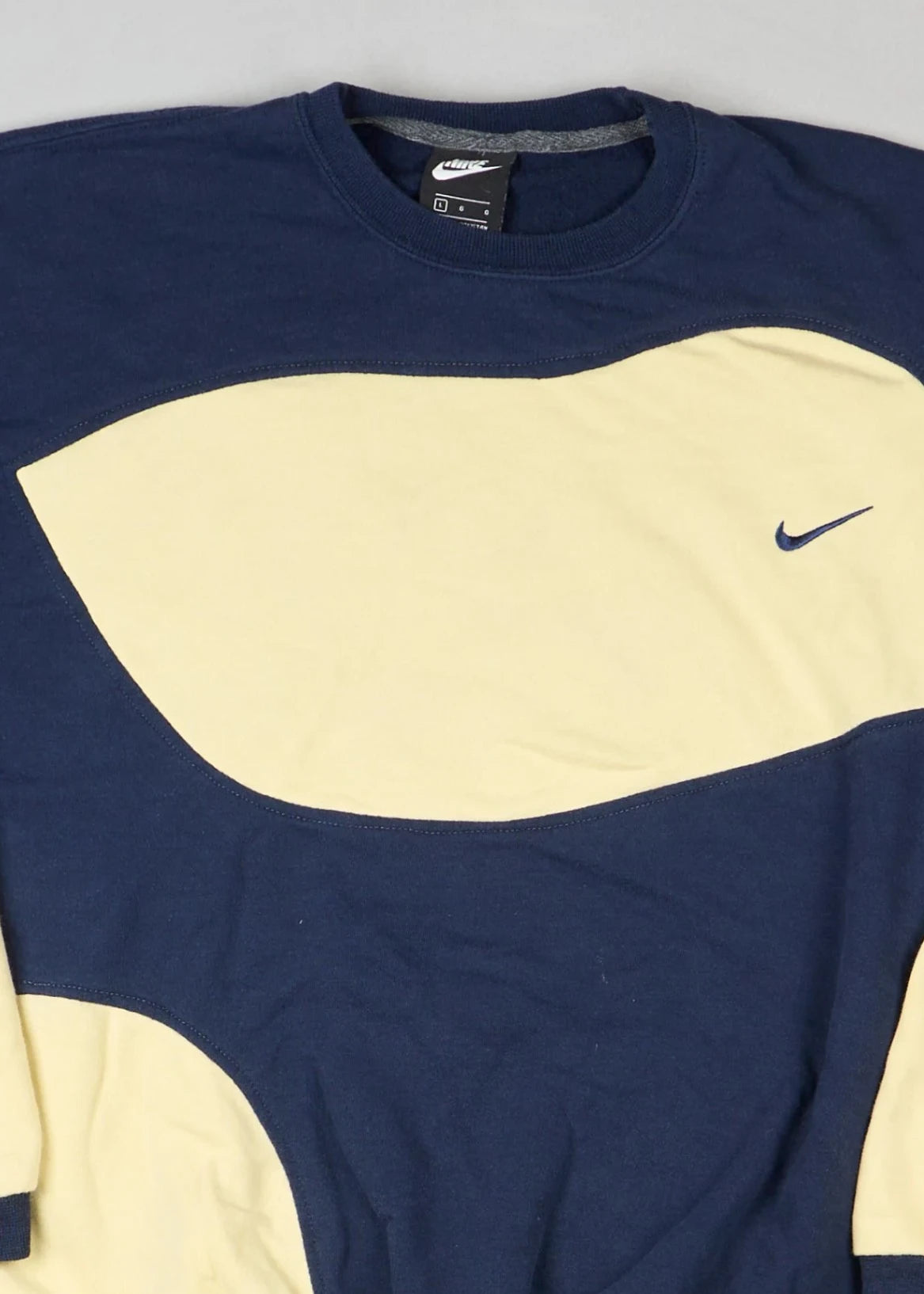 Nike - Sweatshirt (L) Center