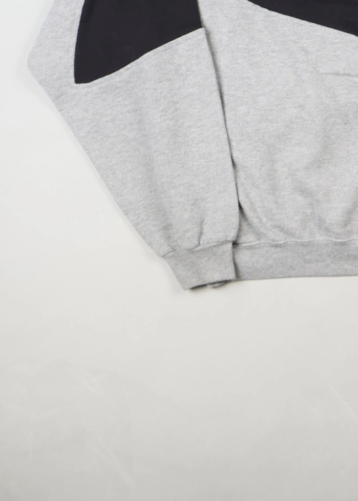Nike - Sweatshirt (M) Bottom Left