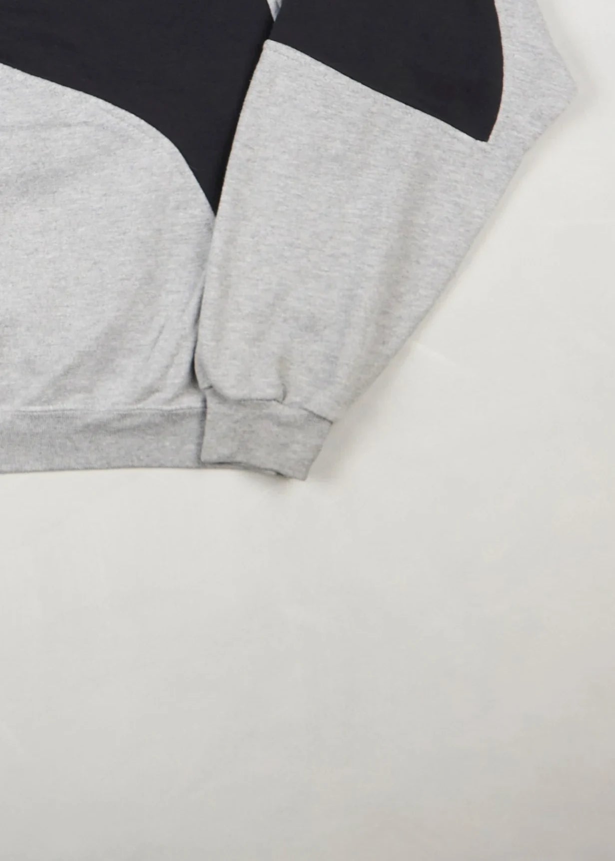 Nike - Sweatshirt (M) Bottom Right