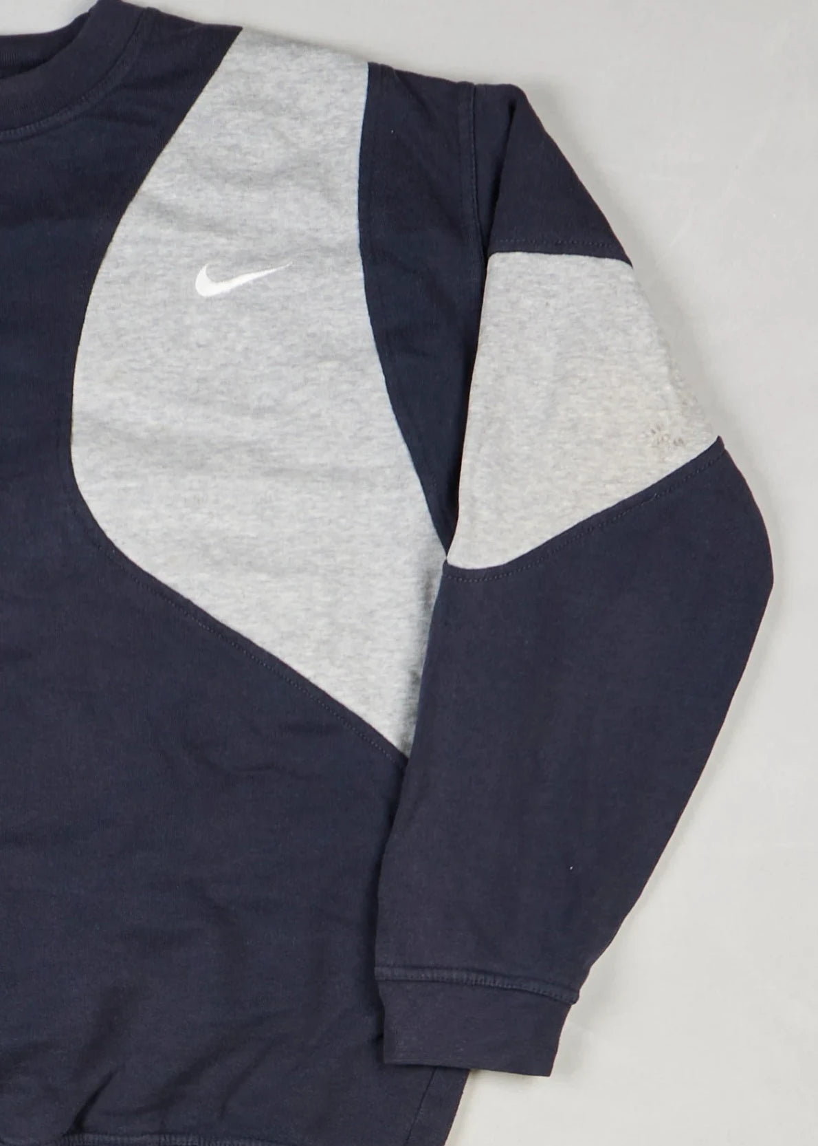 Nike - Sweatshirt (L) Right