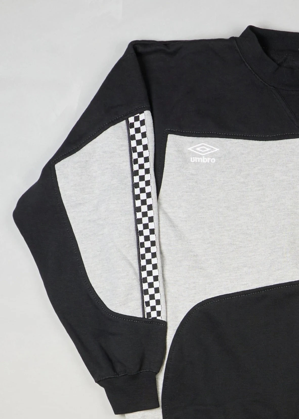 Umbro - Sweatshirt (M) Left