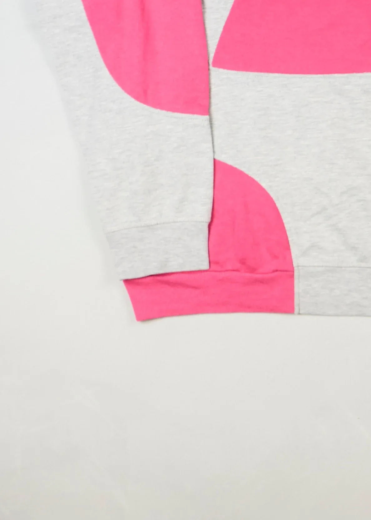 Adidas - Sweatshirt (L) Bottom Left