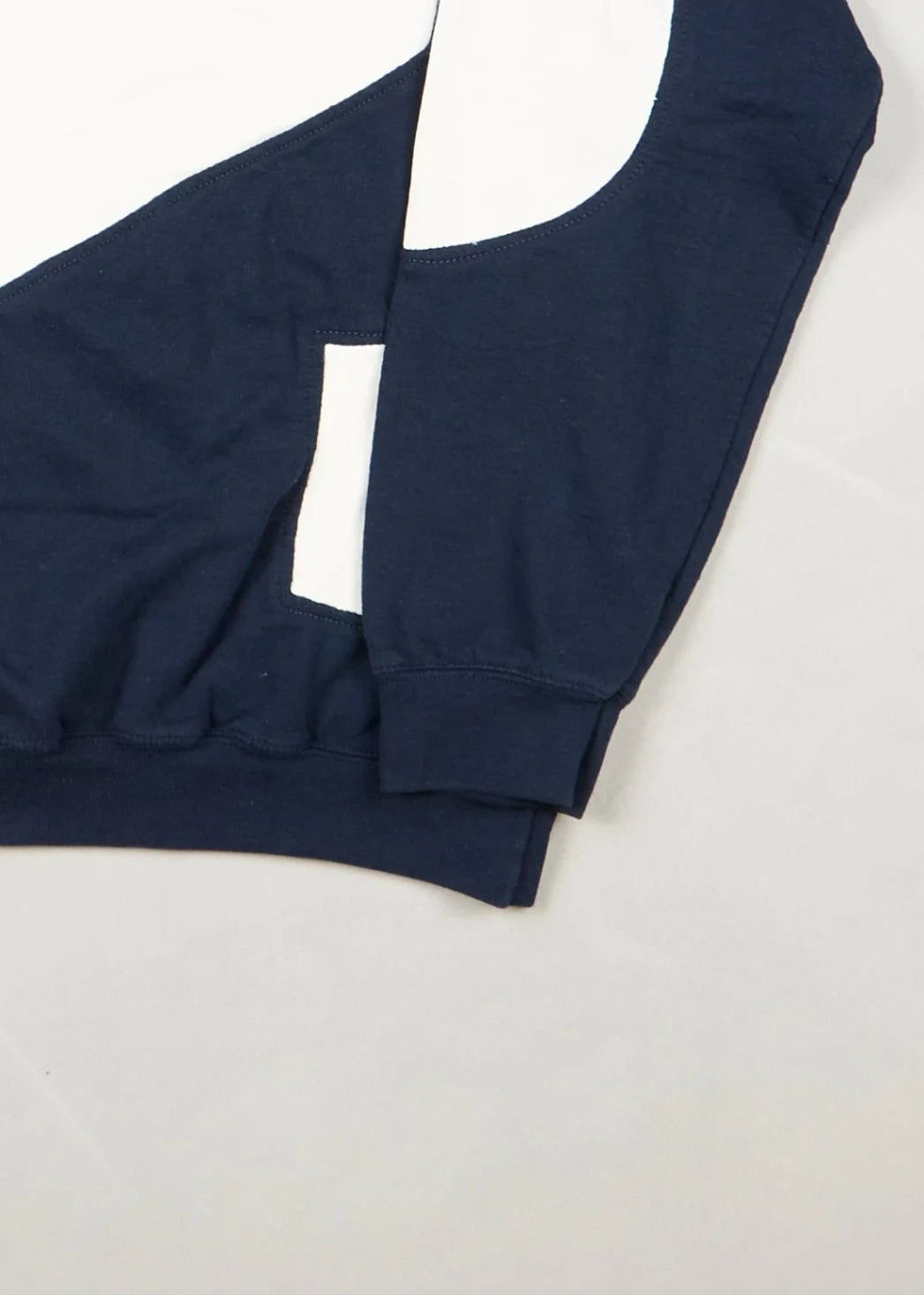 Nike - Sweatshirt (M) Bottom Right