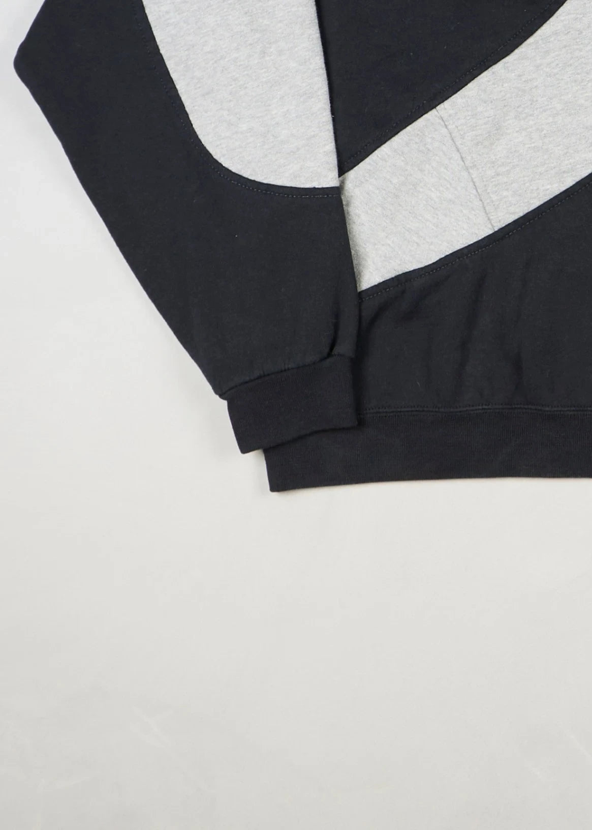 Ralph Lauren - Sweatshirt (M) Bottom Left