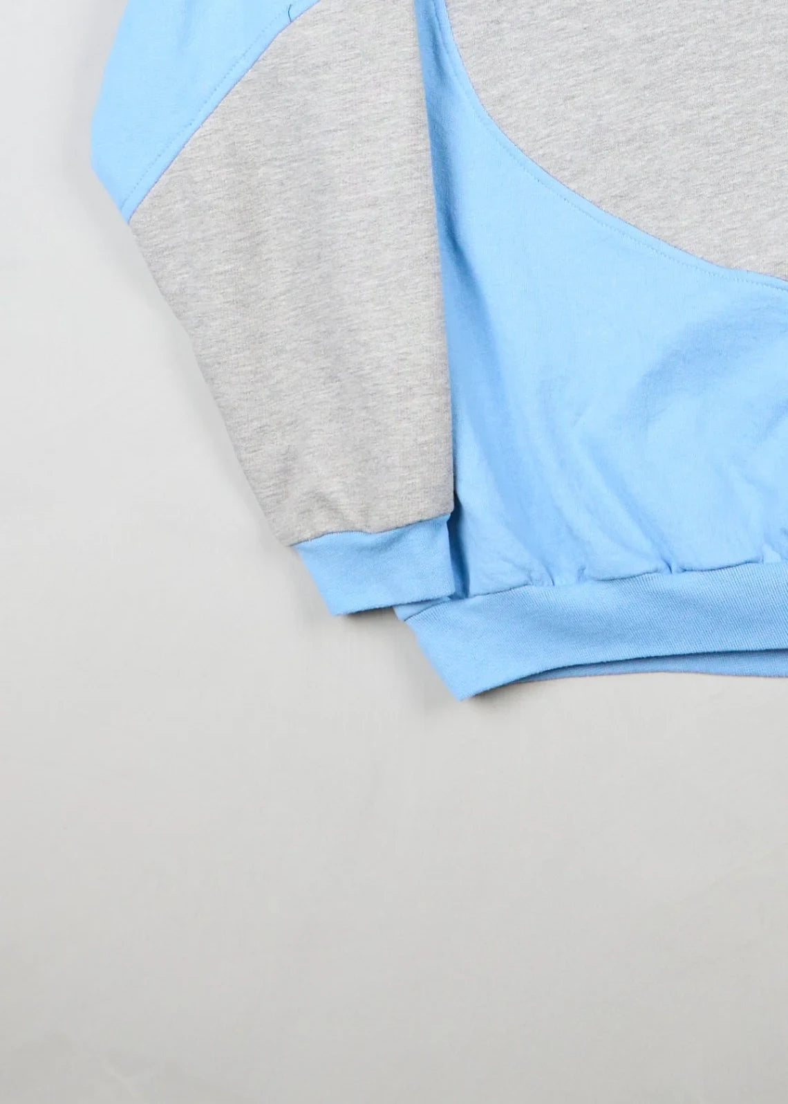 Nike - Sweatshirt (L) Bottom Left
