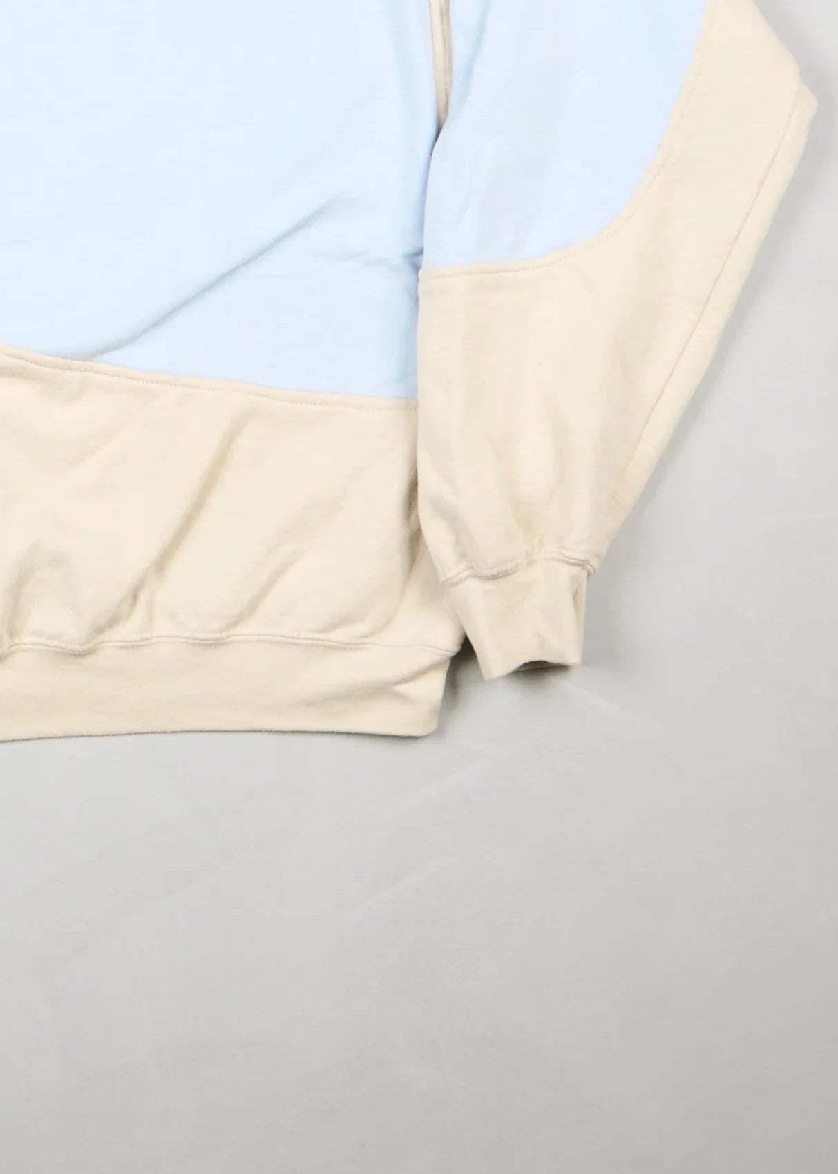 Nike - Sweatshirt (L) Bottom Right