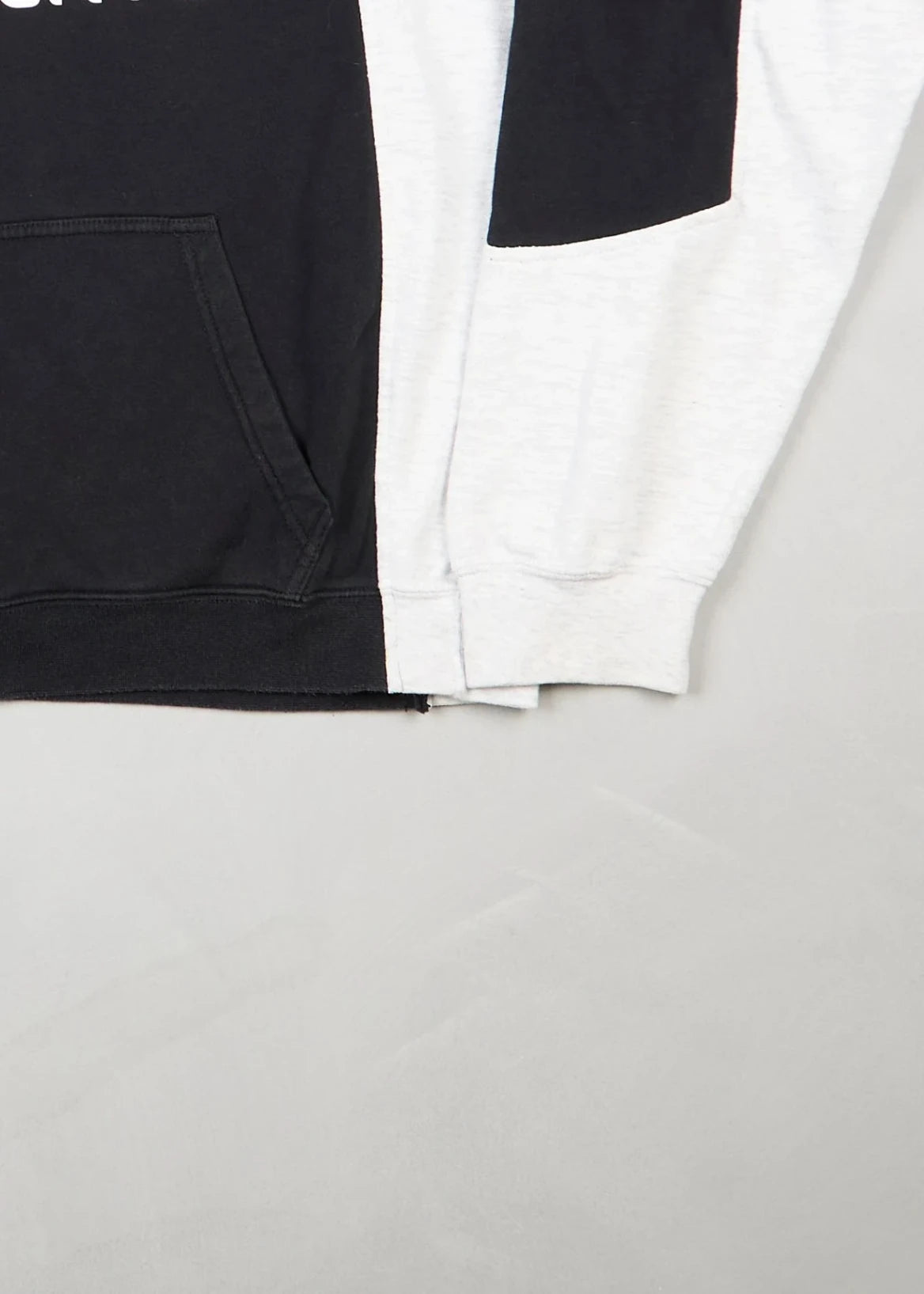 Nike - Sweatshirt (L) Bottom Right
