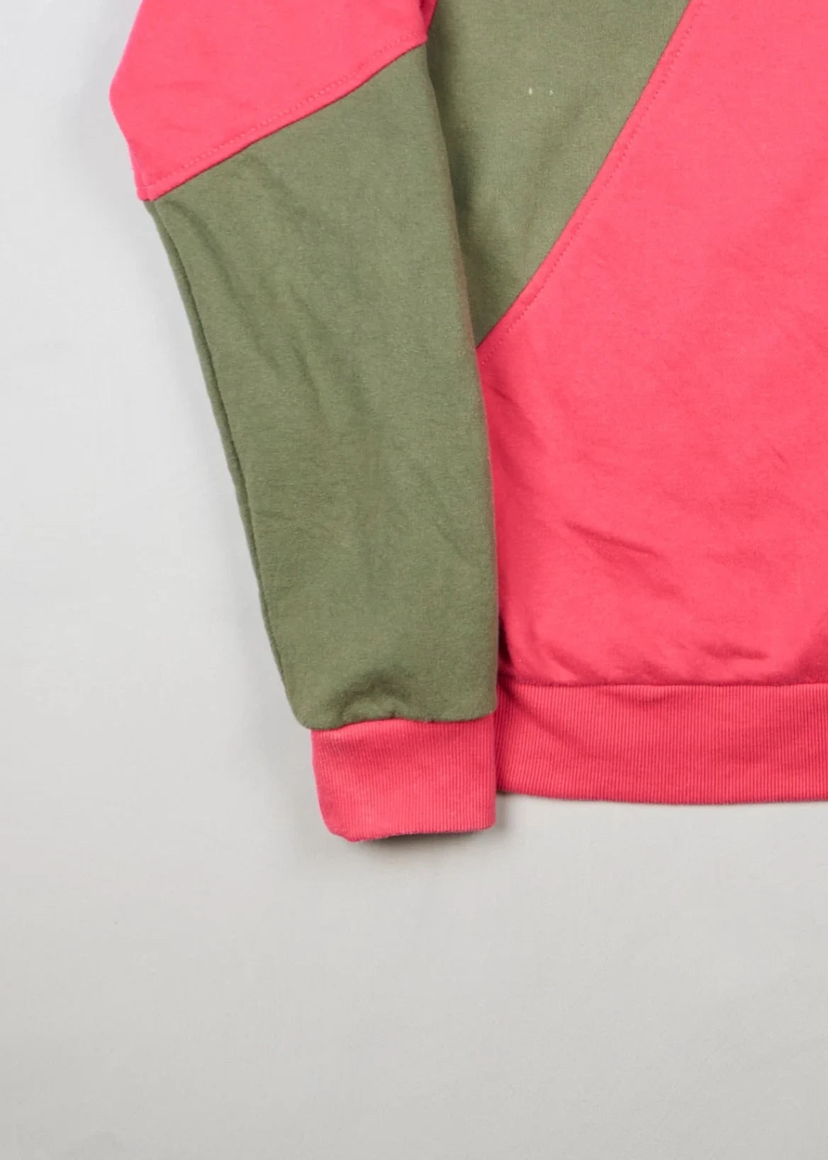 Champion - Sweatshirt (XL) Bottom Left