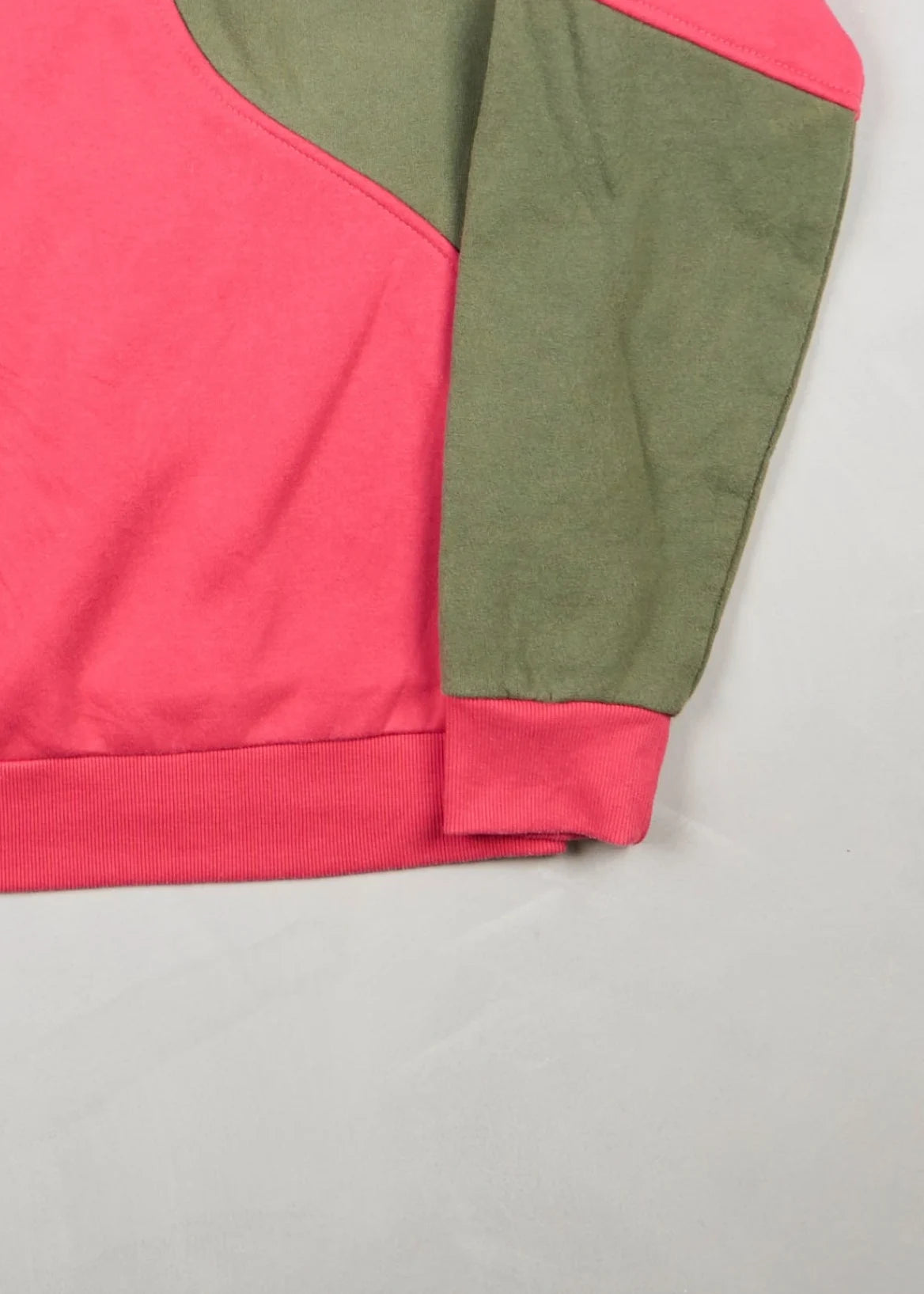 Champion - Sweatshirt (XL) Bottom Right