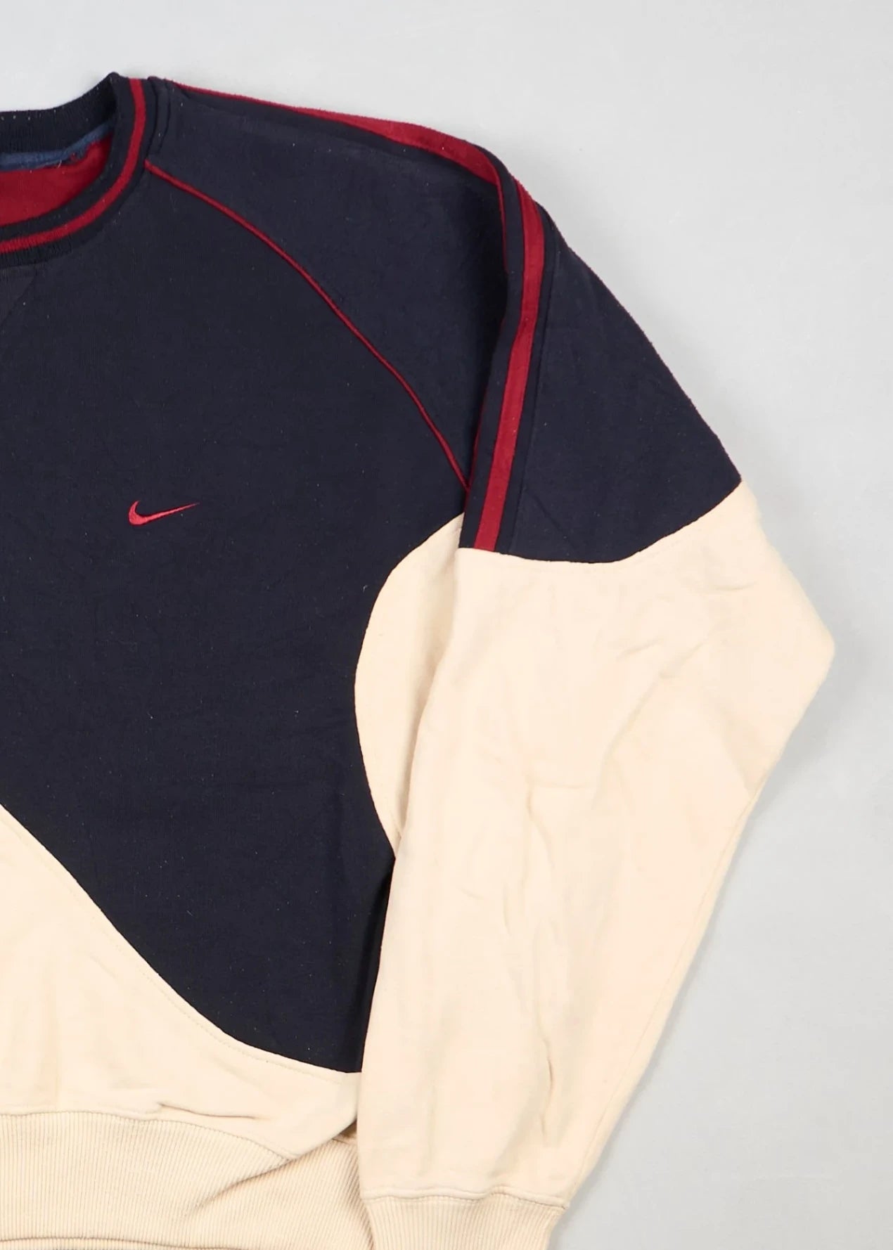 Nike - Sweatshirt (L) Right
